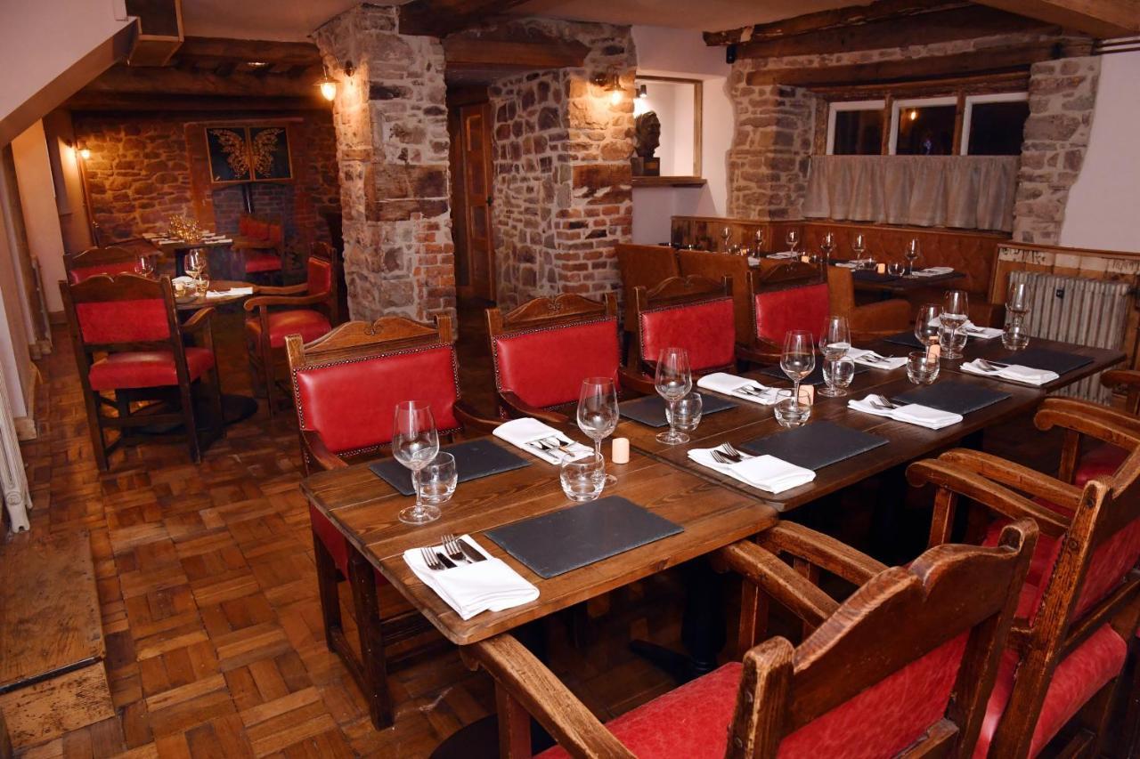 Alfred Russel Wallace Restaurant With Rooms Usk Dış mekan fotoğraf